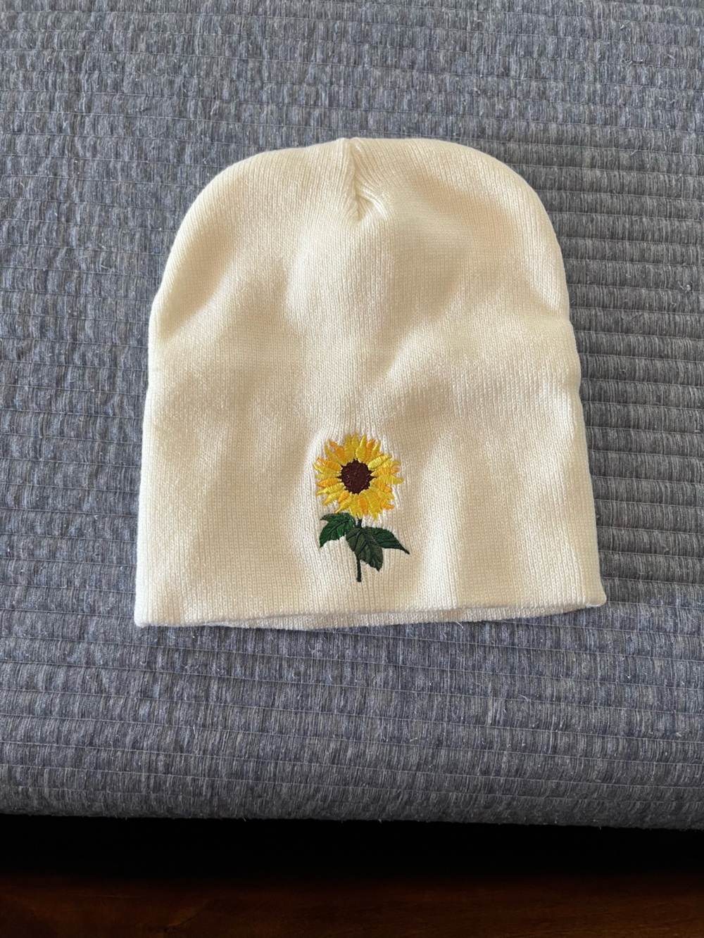 White Sunflower Knit Beanie - Women's Hat - Picture 1 of 7